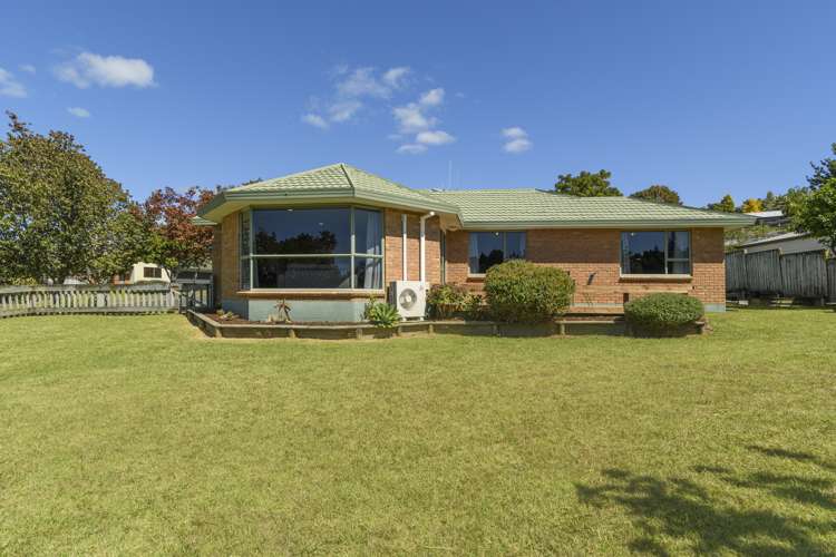 2 Karamu Terrace Pyes Pa_23