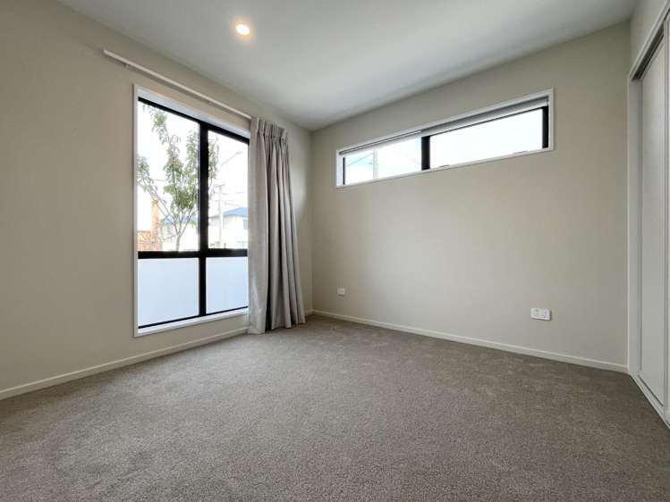2/457 Gloucester Street 1477_8