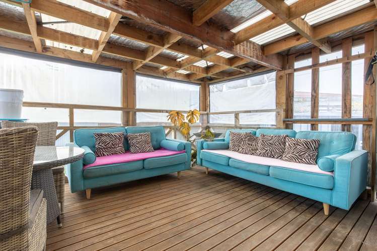 1 Jull Crescent Waipukurau and Surrounds_14