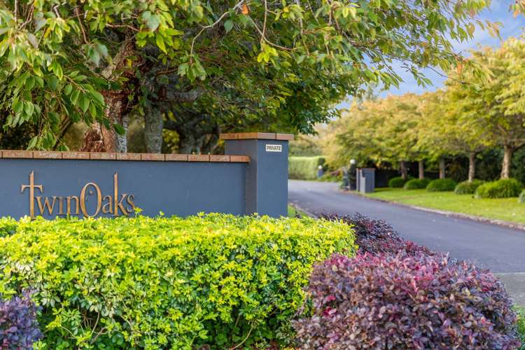 200 The Oaks Drive Cambridge_3