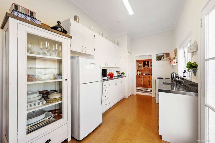 37 Hanlon Crescent Narrow Neck_7