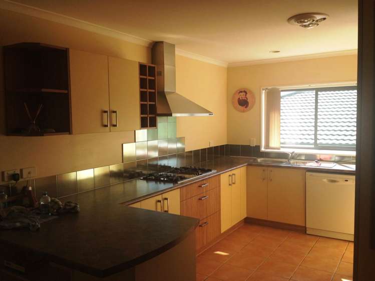 27 Copplestone Place New Lynn_3