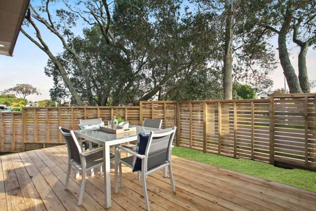 3 Beds + Study! 2 Huge Livings! Corner Lot!