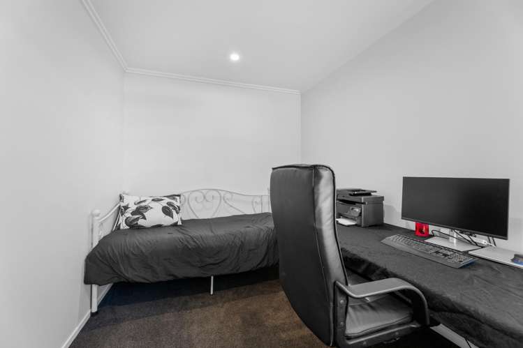 4 Okohaka Avenue Glenbrook_16