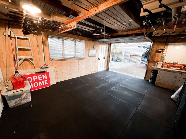 816 Whangaparaoa Road Manly_17