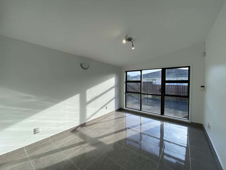 1/73 Butley Drive Farm Cove_7