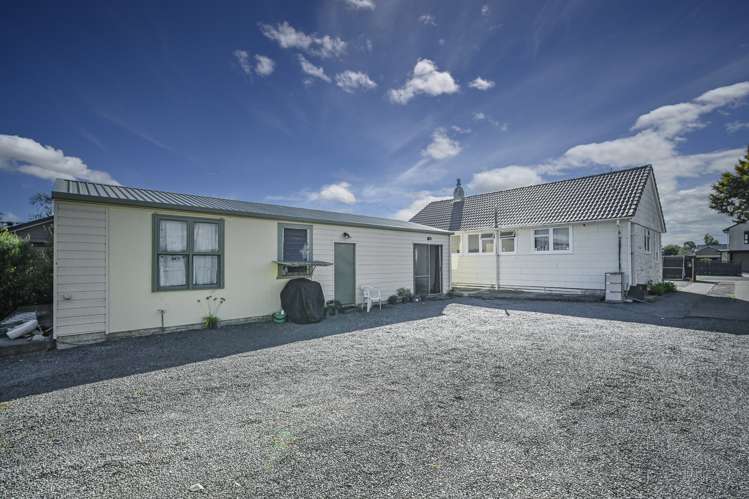 803 Collinge Road Mayfair_9