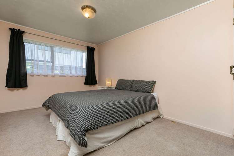 12 Monet Grove West Harbour_13