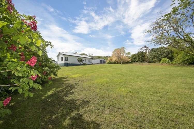 839 Ridge Road Riverhead_7