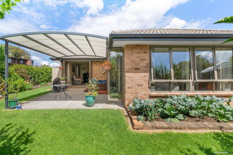 93a Gracechurch Drive Flat Bush_18