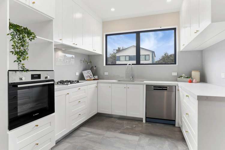 7 Pumau Place Flat Bush_5