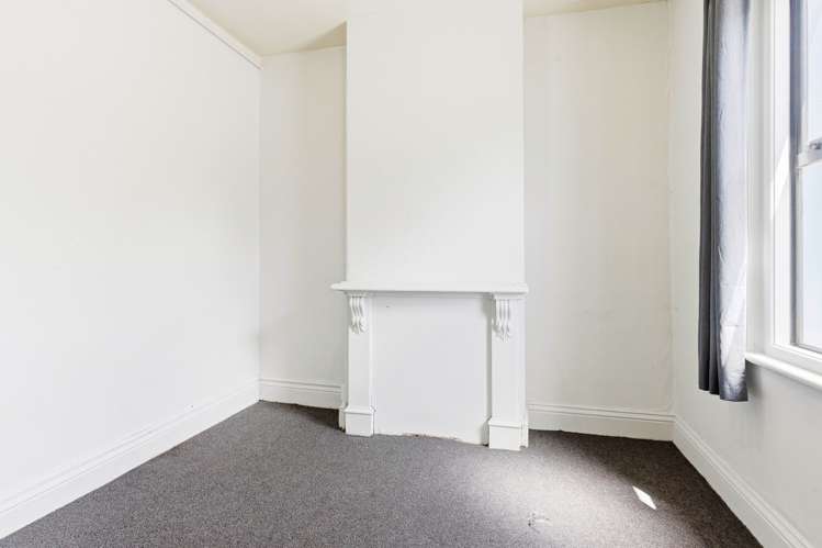 587 Castle Street North Dunedin_10