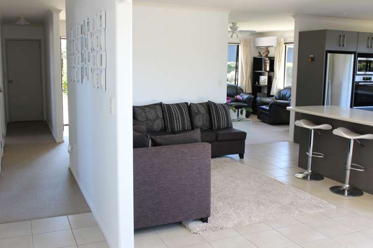 106 Benjamin Place Matarangi_4