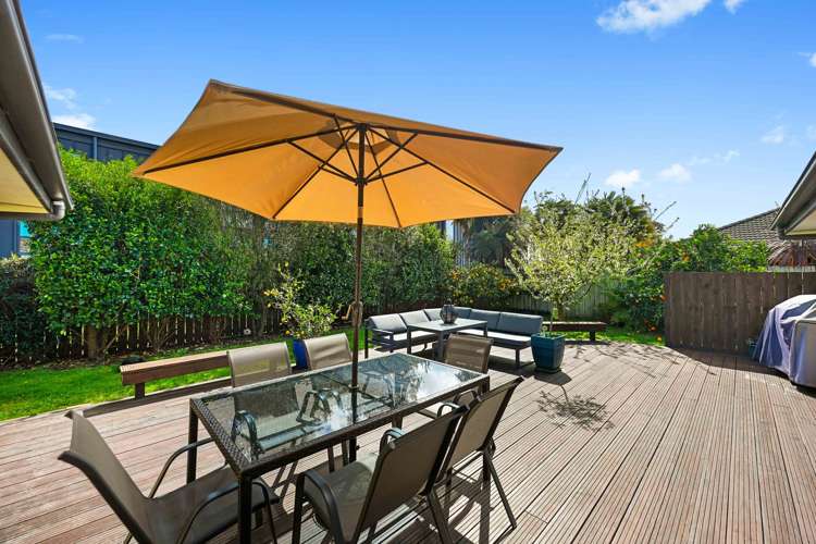 21 Burgundy Court Rototuna_10