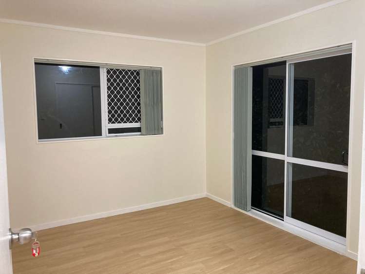 55A Archibald Road Kelston_13