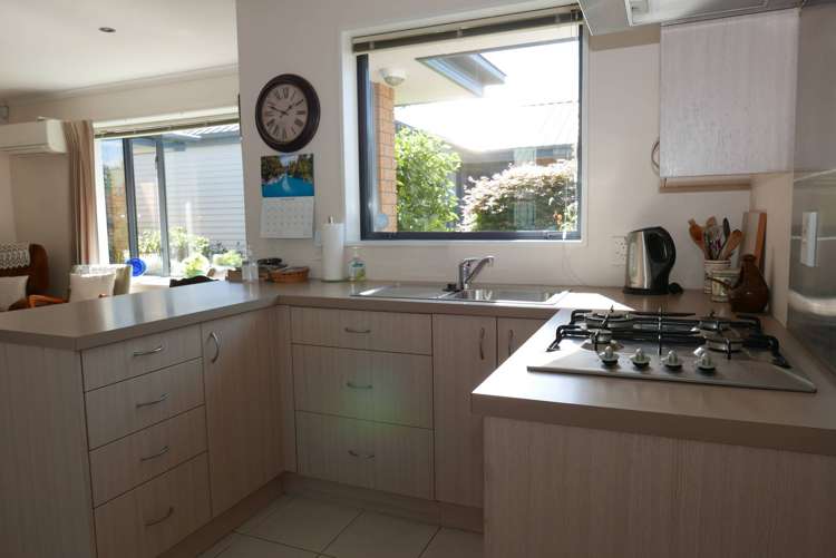 3/16 Grassmere Street Papanui_5