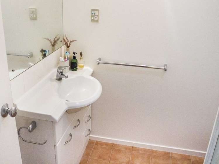 23/92 Bush Road Albany_7