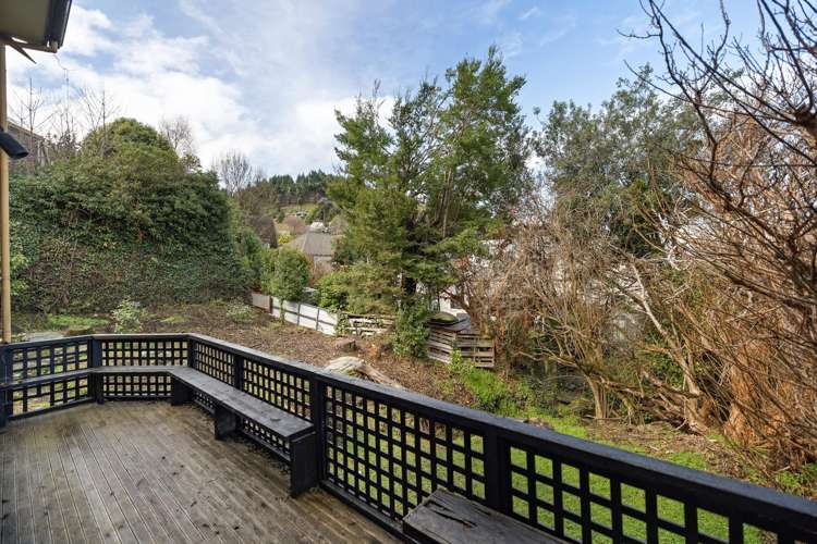 12a Arawata Terrace Fernhill/Sunshine Bay_11