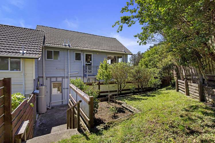 52 Colchester Crescent Newlands_16