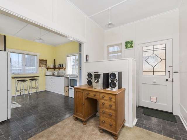 8 Verel Street Fairfield_2