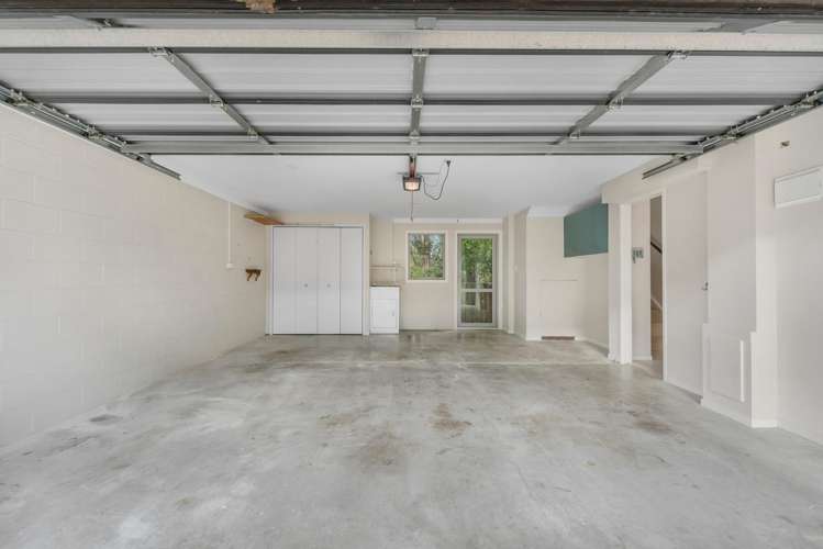 17/13 Kaihu Street Northcote_10