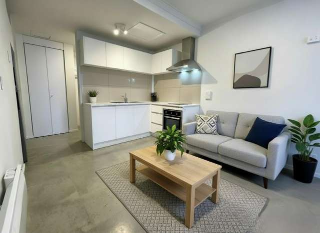 Handy Location 1 Bedroom Apartment