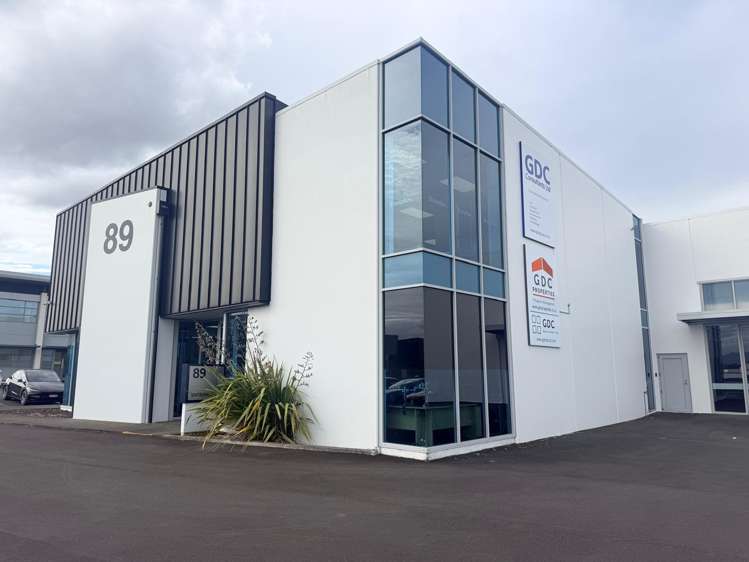 89 Church Road Pukete_5
