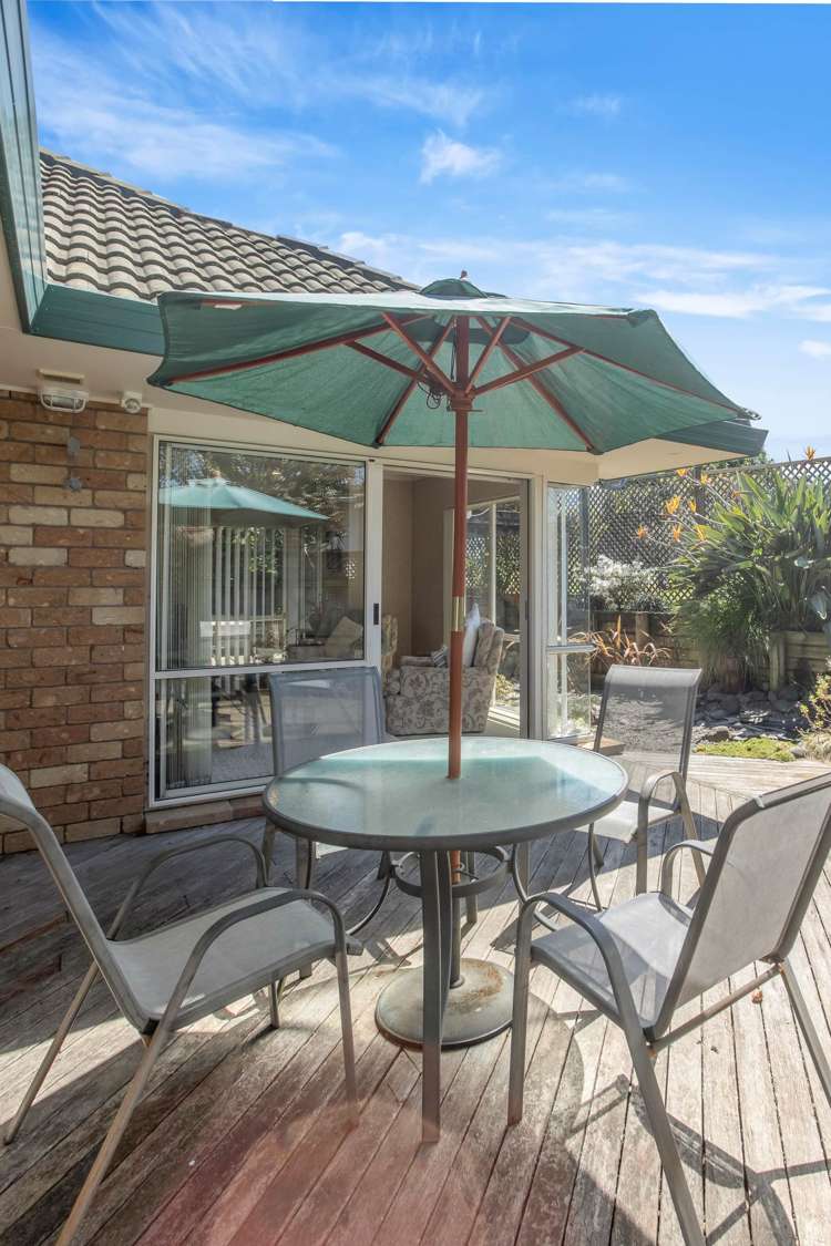 9a Meadway Sunnyhills_19