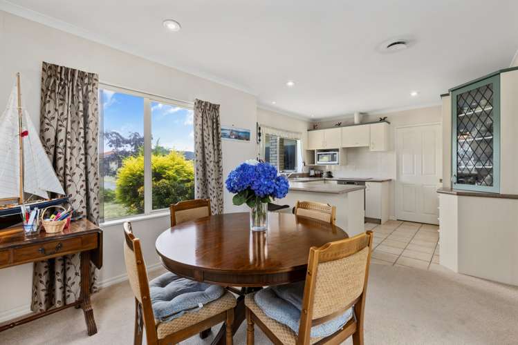 21 Beachwater Drive Papamoa_3