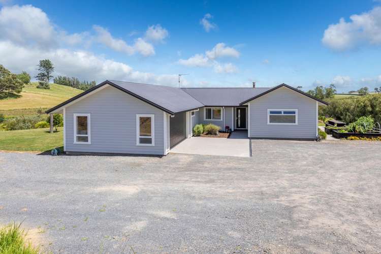 420 Parklands Road Rotoorangi_1