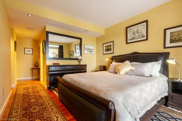 2/275 Wakefield Quay Stepneyville_9