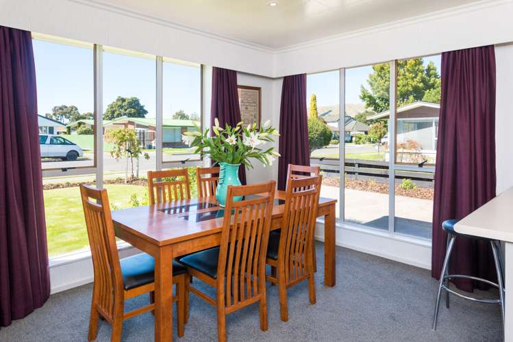 4 Manor Place Redwoodtown_8
