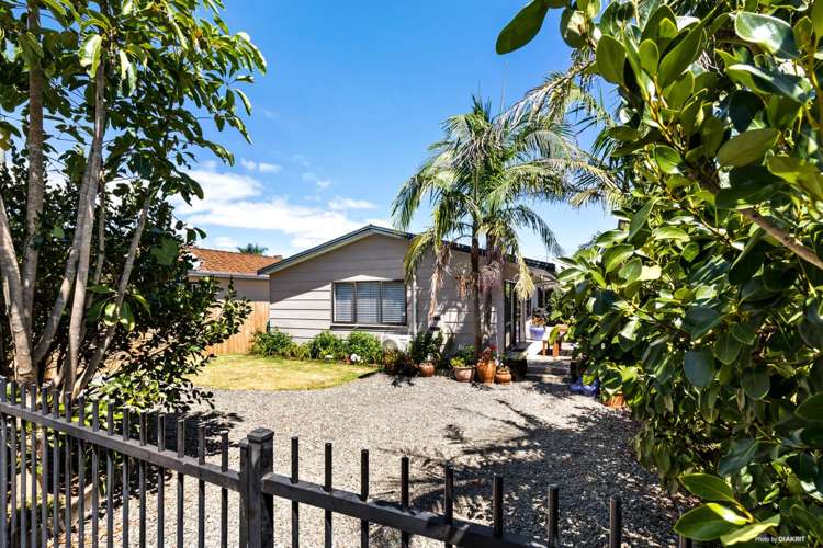 2/7 Fraser Road Narrow Neck_9