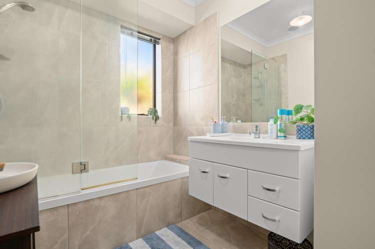 2/16 Highgrove Drive Grandview Heights_10