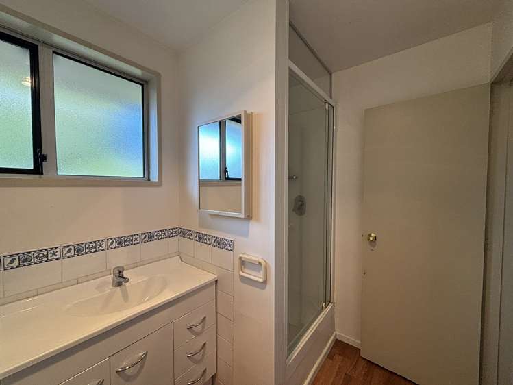 4 Edron Pl Redwood_13