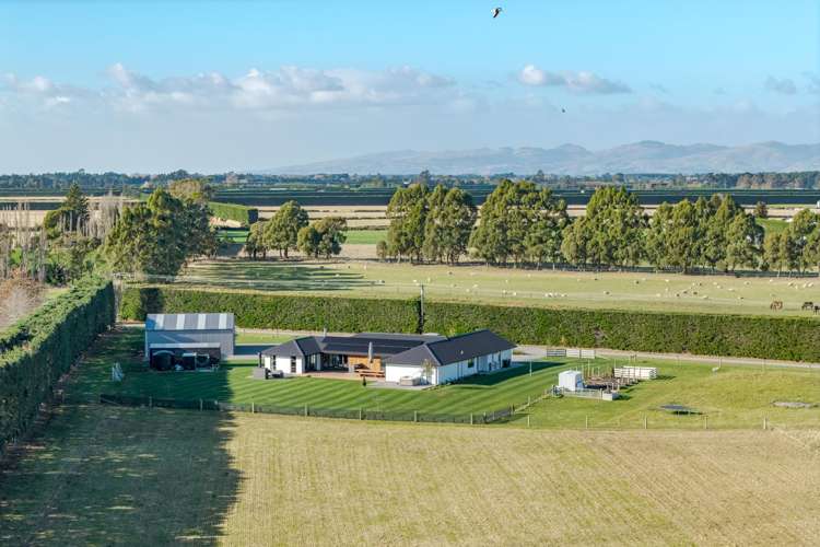 37 Bradley Road West Melton_24