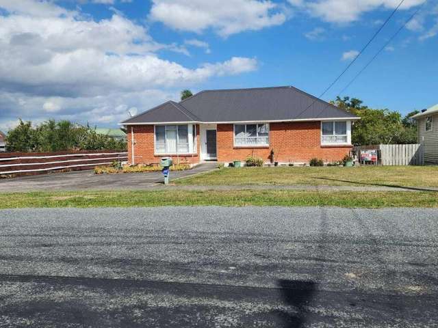 Brick & Tile Family Home