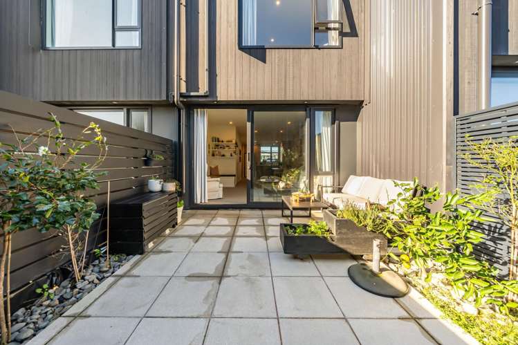 19b Cuba Street Petone_18