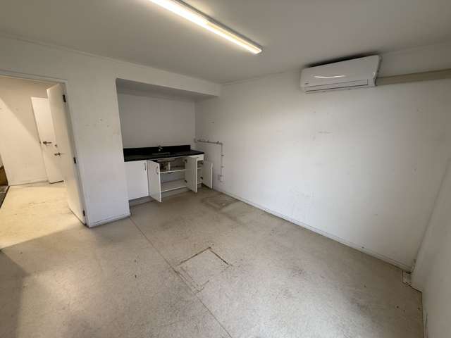Tenancy 1, 25 Cypress Street Judea_4