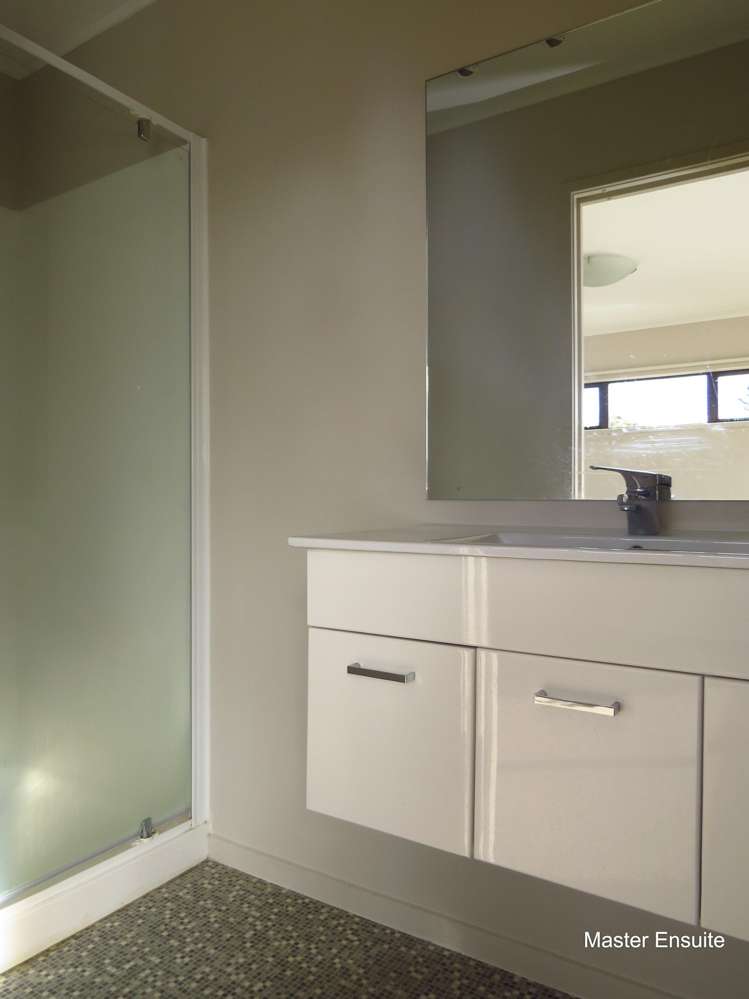 21 Fitzwilliam Drive Torbay_7