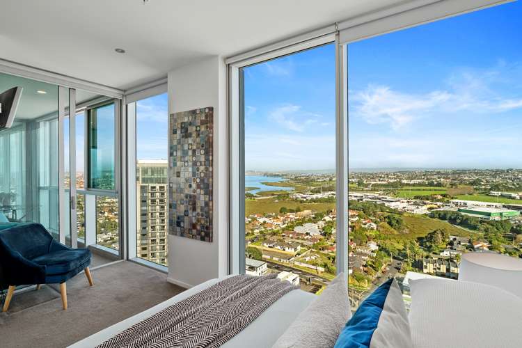 2003/3 Northcroft Street Takapuna_12