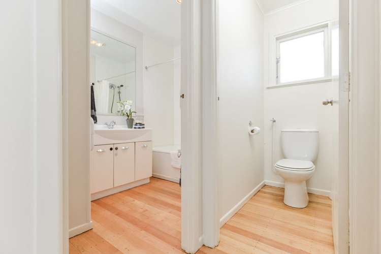 57 Commissariat Road Mount Wellington_13