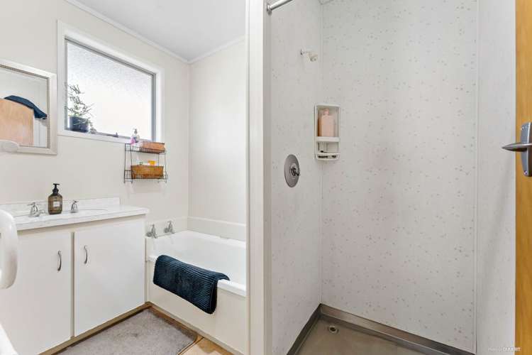 49 Konini Road Titirangi_13