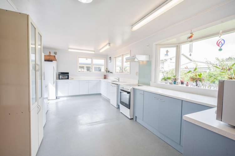 12 Churchill Avenue Manurewa_5