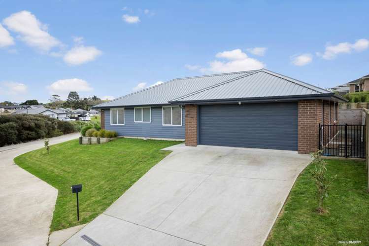 3 Harry Close Warkworth_11