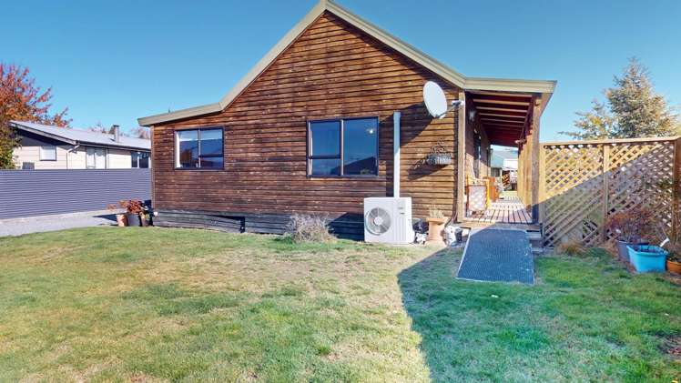 10 Fraser Crescent Twizel_12
