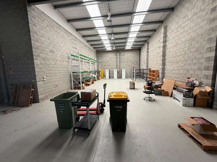 Unit B, 24 Tarndale Grove Albany_7