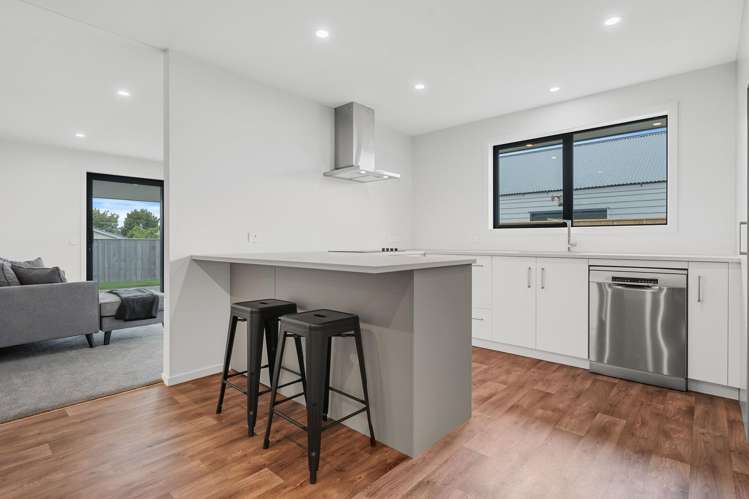 12 Pohutukawa Place Lansdowne_2