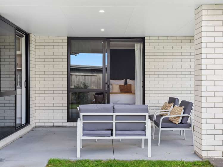 82 Puhirake Crescent Pyes Pa_11