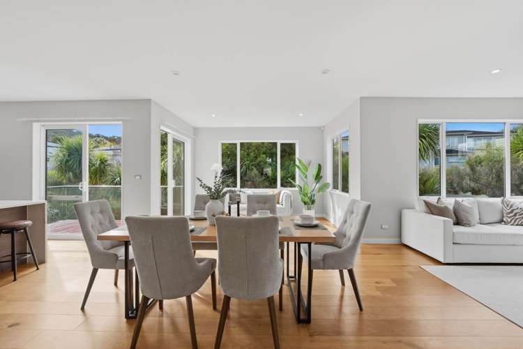 104 Admirals Court Drive Greenhithe_10